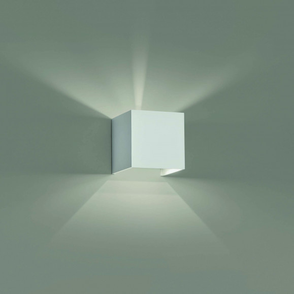 APLIQUE KUB LED BLANCO CALIDO - 3000K ON-OFF BLANCO 271LM