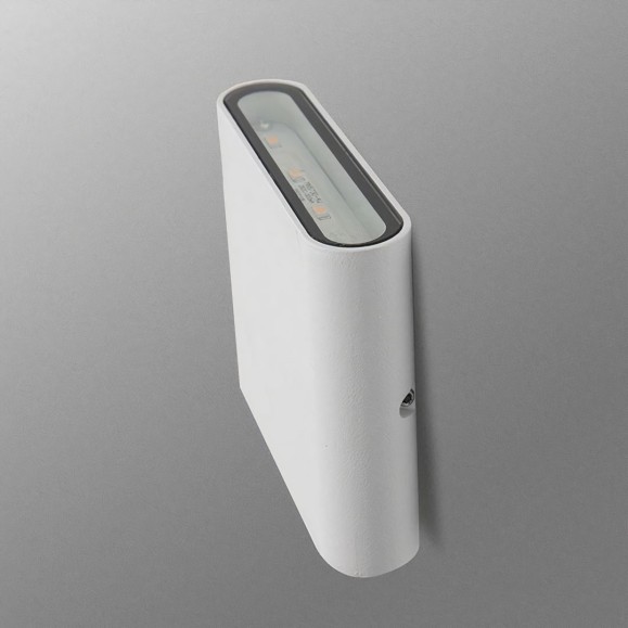 Slim LED Outdoor Wall Lamp