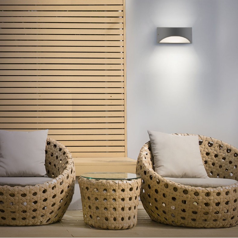Kapa LED Outdoor Wall Lamp