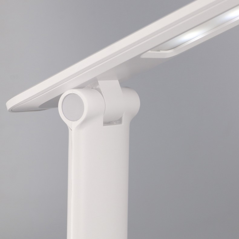 Tap Desk Lamp