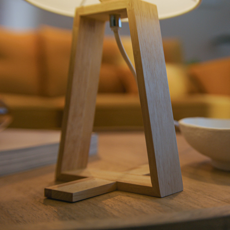 Lámpara de Mesa de Madera y Textil Nuts