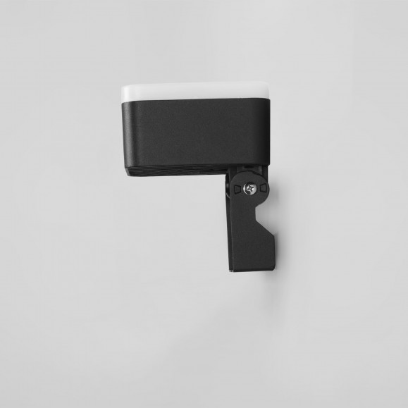 Tilt LED Outdoor Wall/Garden Lamp