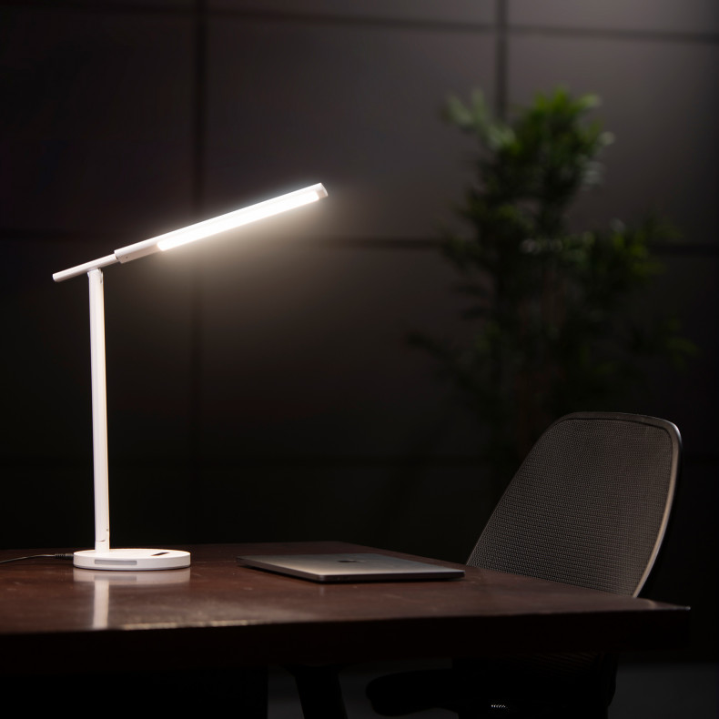 Luz de lectura con cargador Wireless...