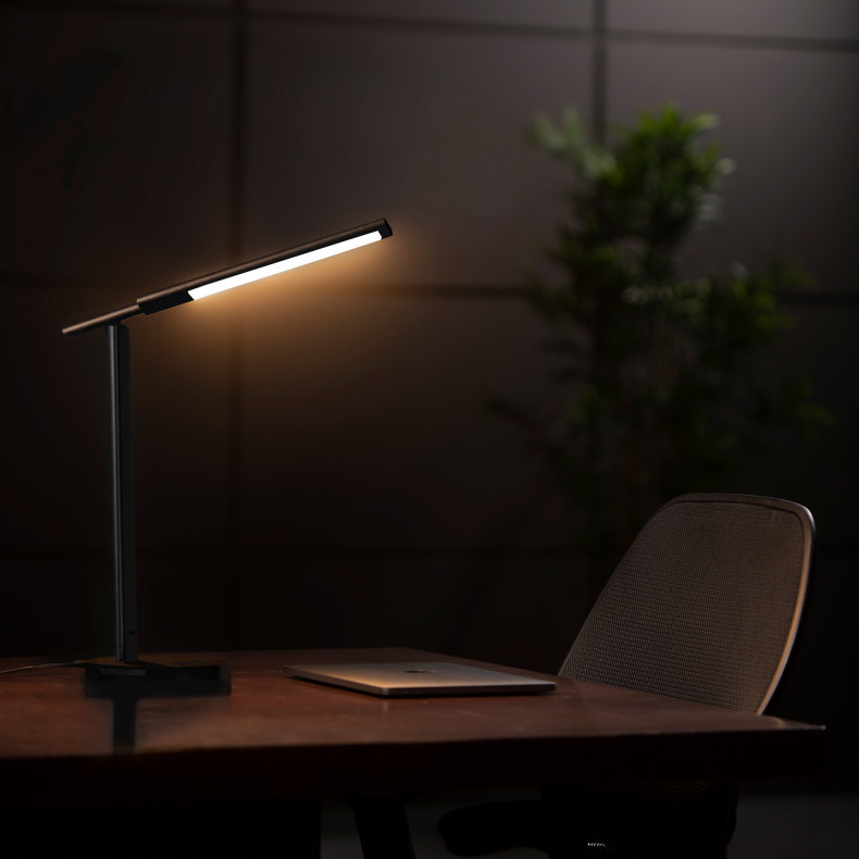 Luz de lectura con cargador Wireless...