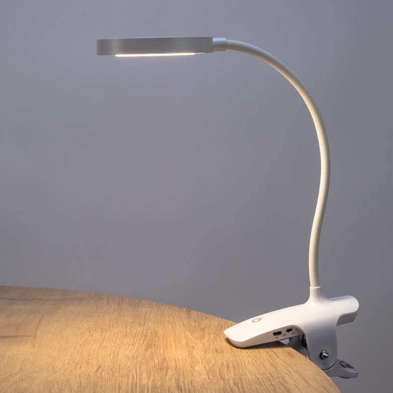 Luz de lectura flexible con pinza Lessen