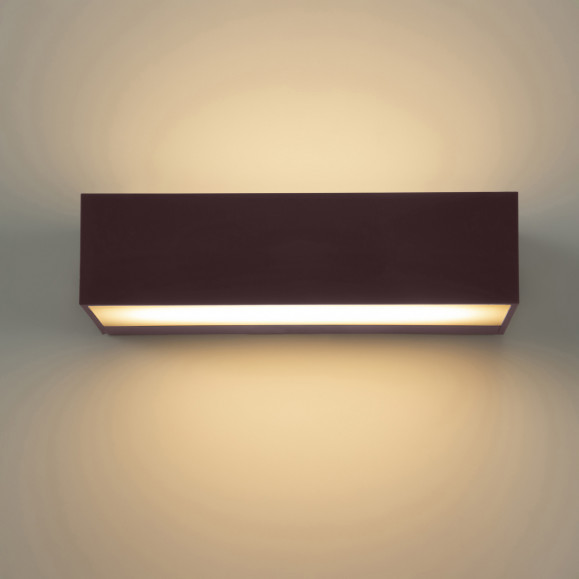 Ara Small Outdoor Wall Lamp