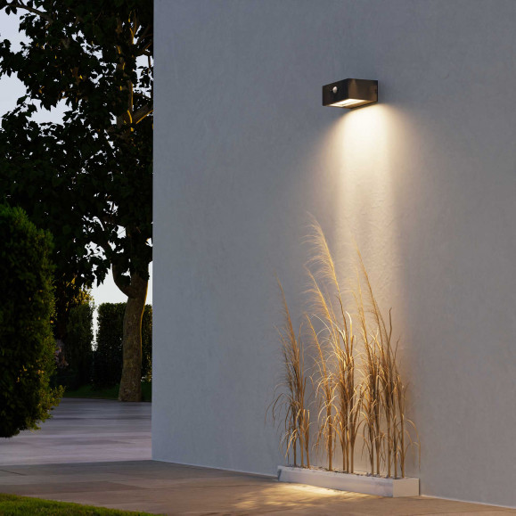 Top Solar Outdoor Wall Lamp
