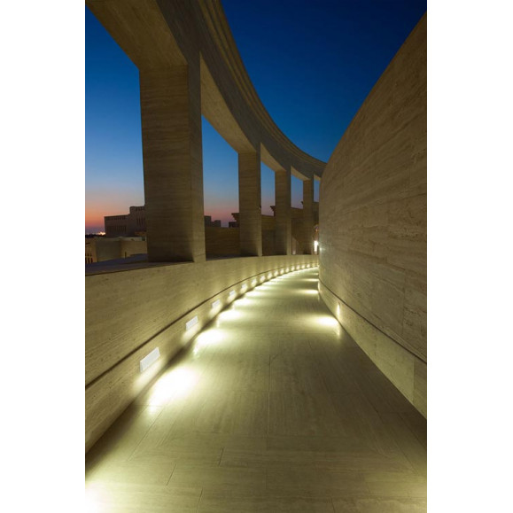 Applique LED Grove Opaque Rectangulaire Moyenne 2,9W 4000K Noir 350lm IP65