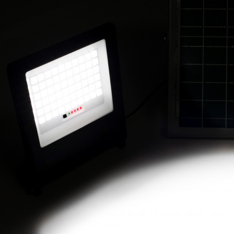 PROJECTEUR LED IP65 BRILLANT 60 BLANC...