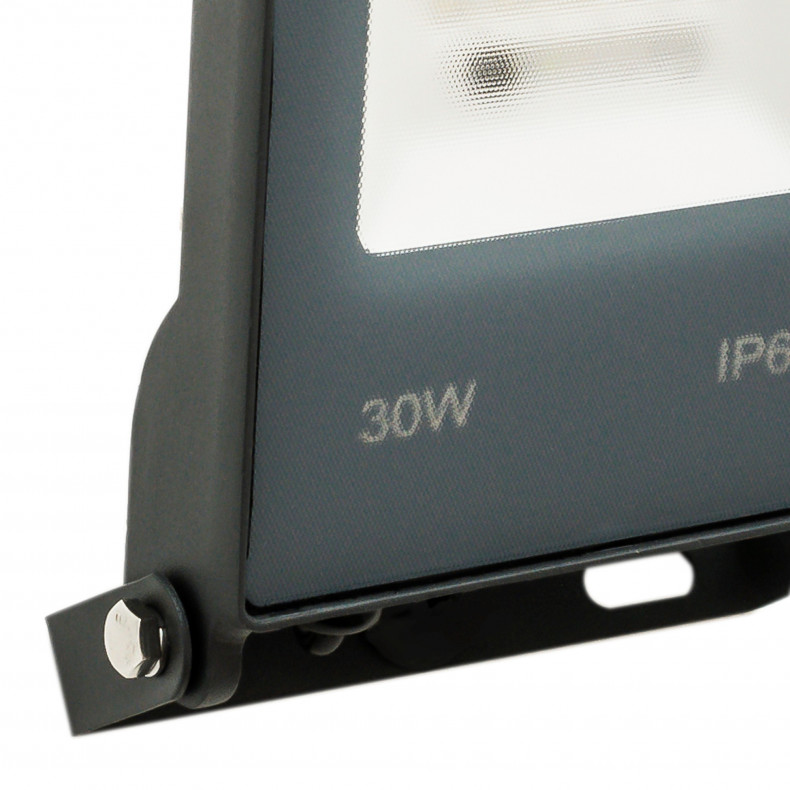 PROJECTEUR LED BRILLANT IP65 30W...
